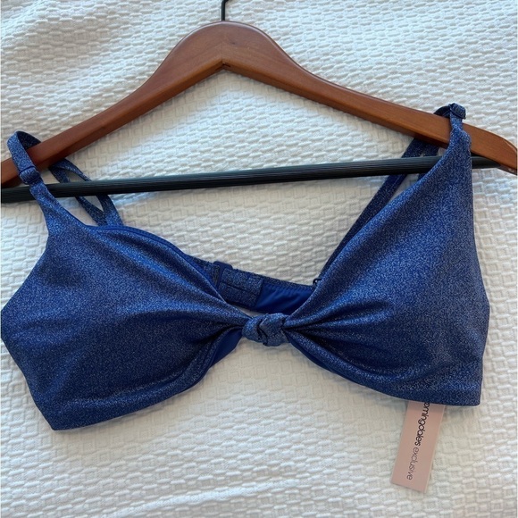 AQUA Swim Shimmer Twist Front Bikini Top NWT - Picture 15 of 16